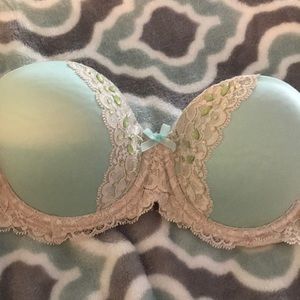 Victoria Secret bra